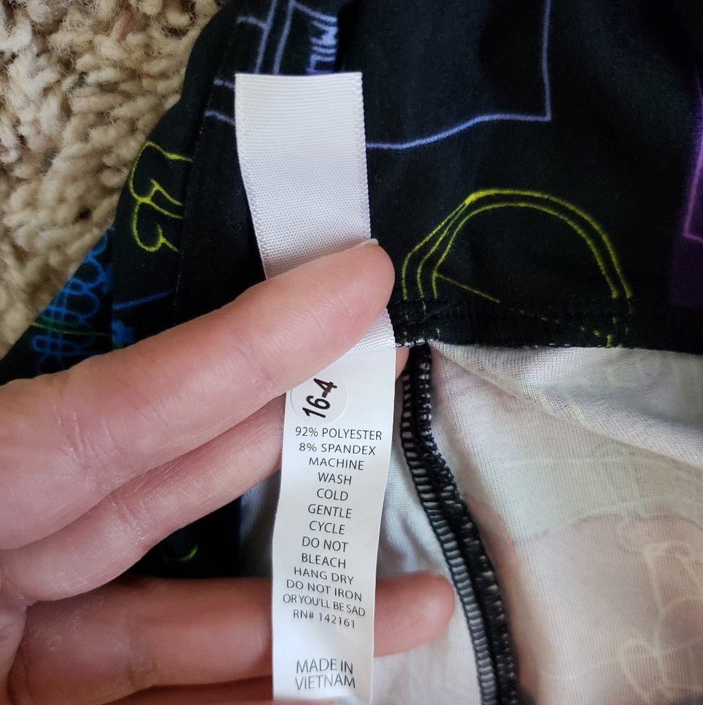 Lularoe Disney Winnie the Pooh Leggings OS - Picture 7 of 7